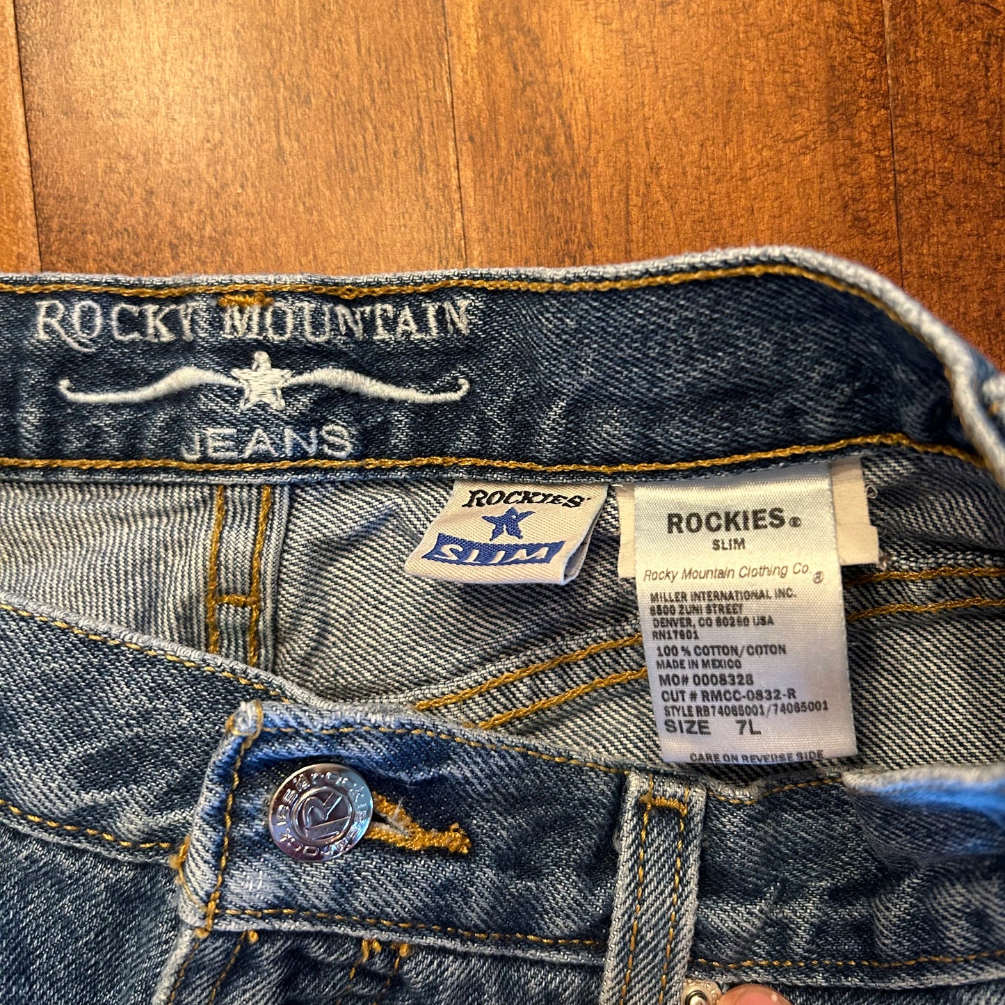 Rocky Mountain Jeans Size 29x33