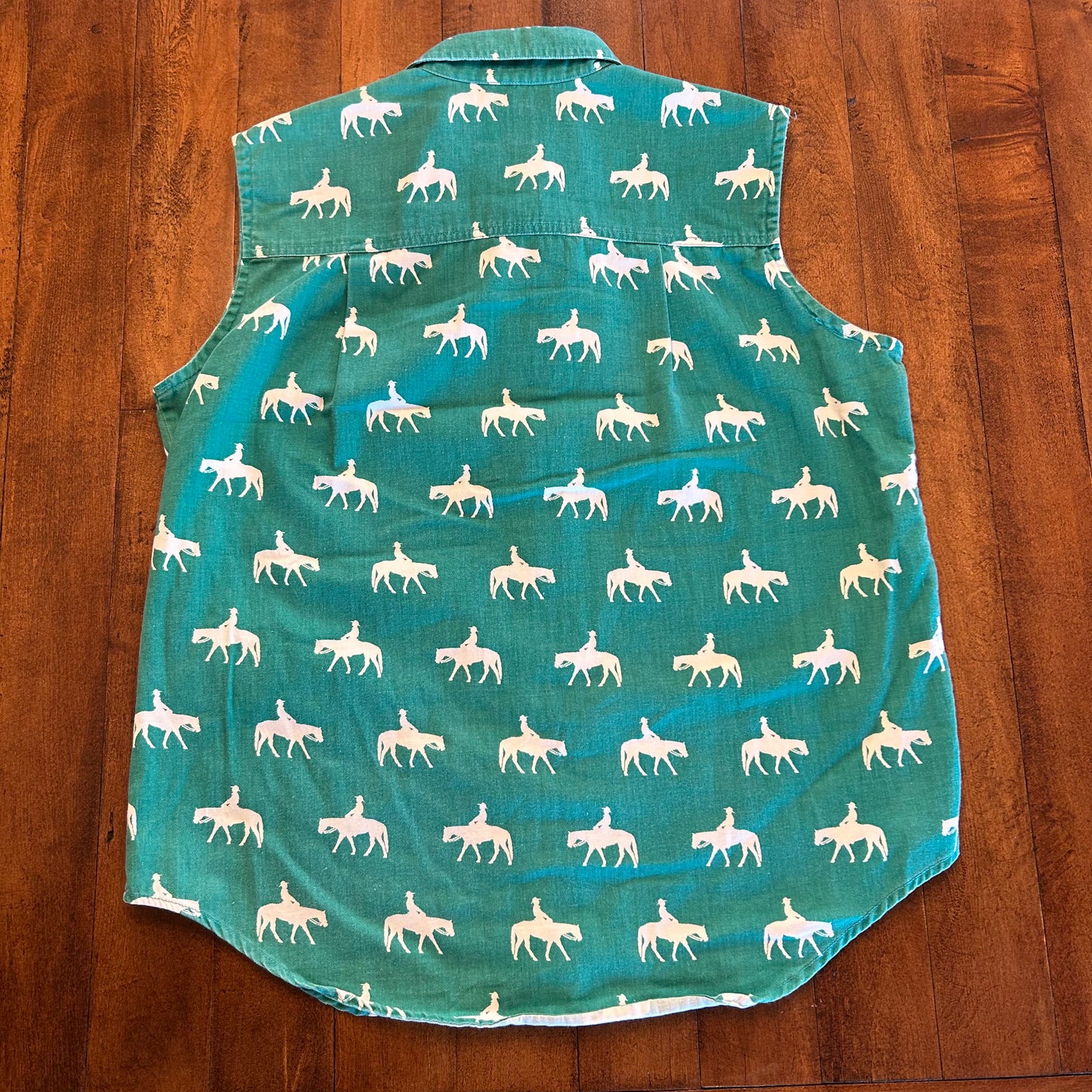 Vintage Barn Fly Tank Top Button Up Size M/L