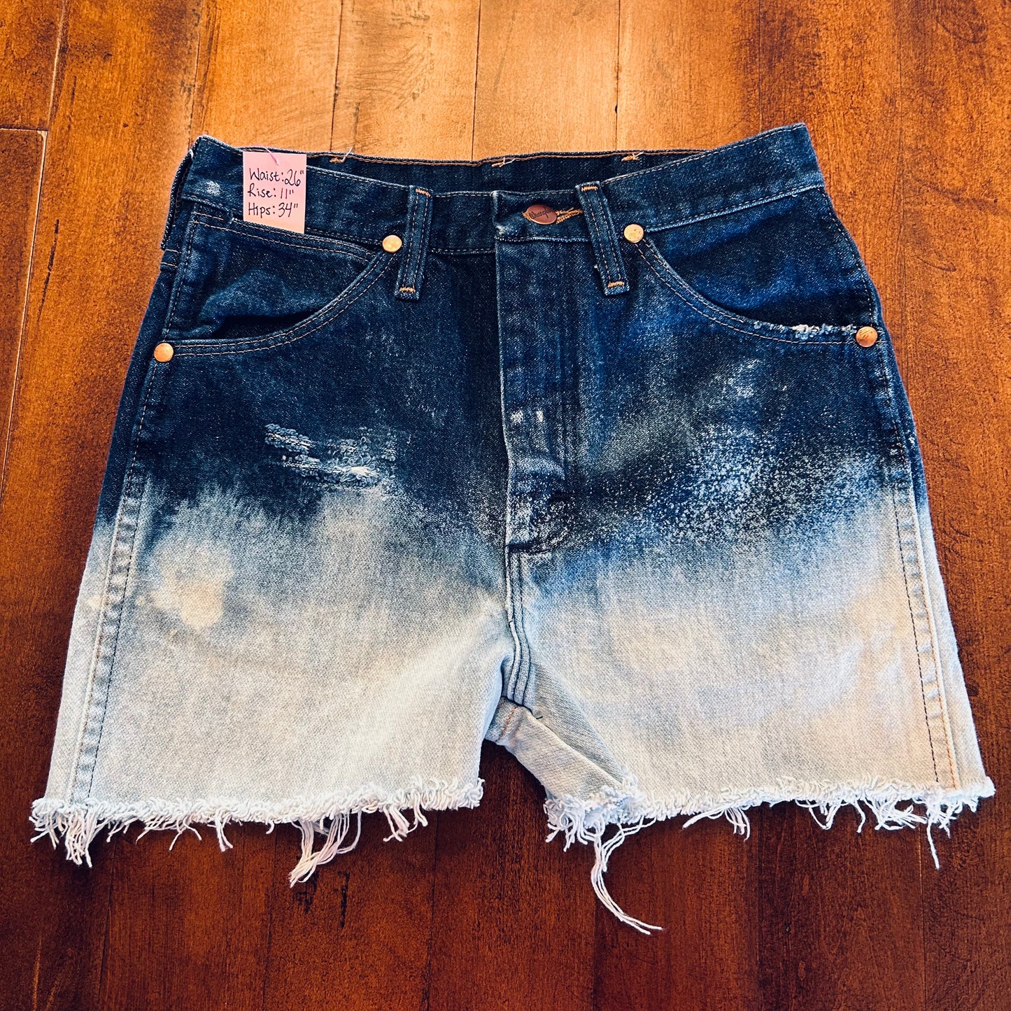 Distressed Wrangler Cut Off Shorts Size 26