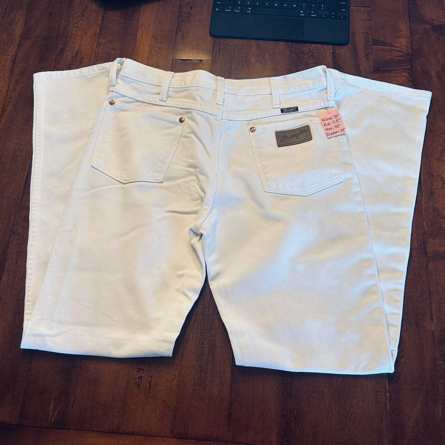 Wrangler Cowboy Cut White Jeans Size 30x34