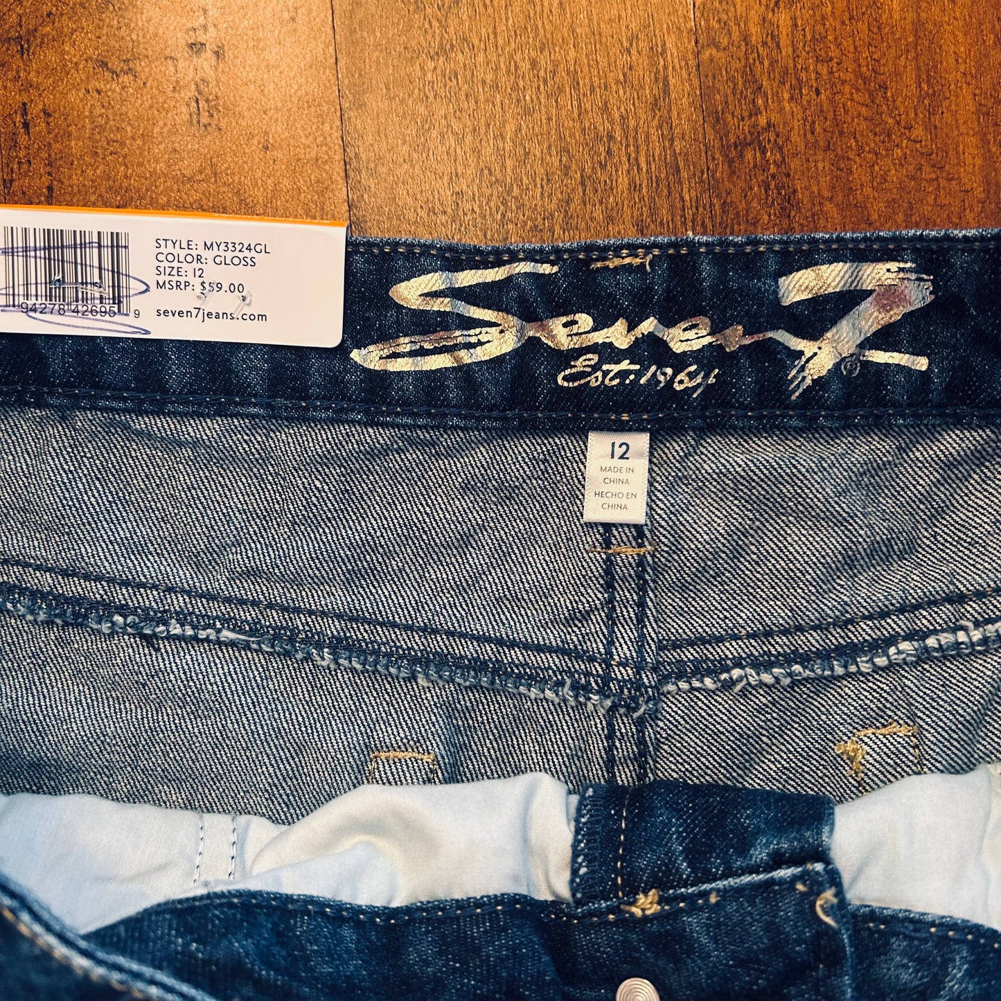 Seven7 Jean Shorts New with Tags Size 12