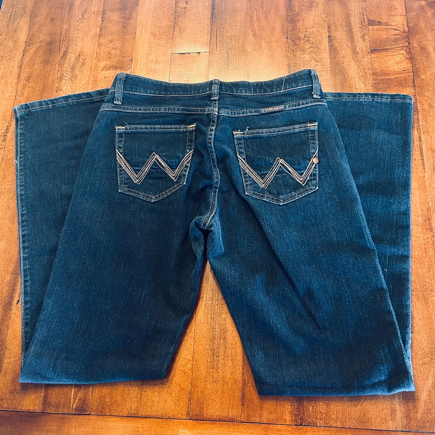 Wrangler Q-Baby Boot Cut Jeans Size 9/10x34