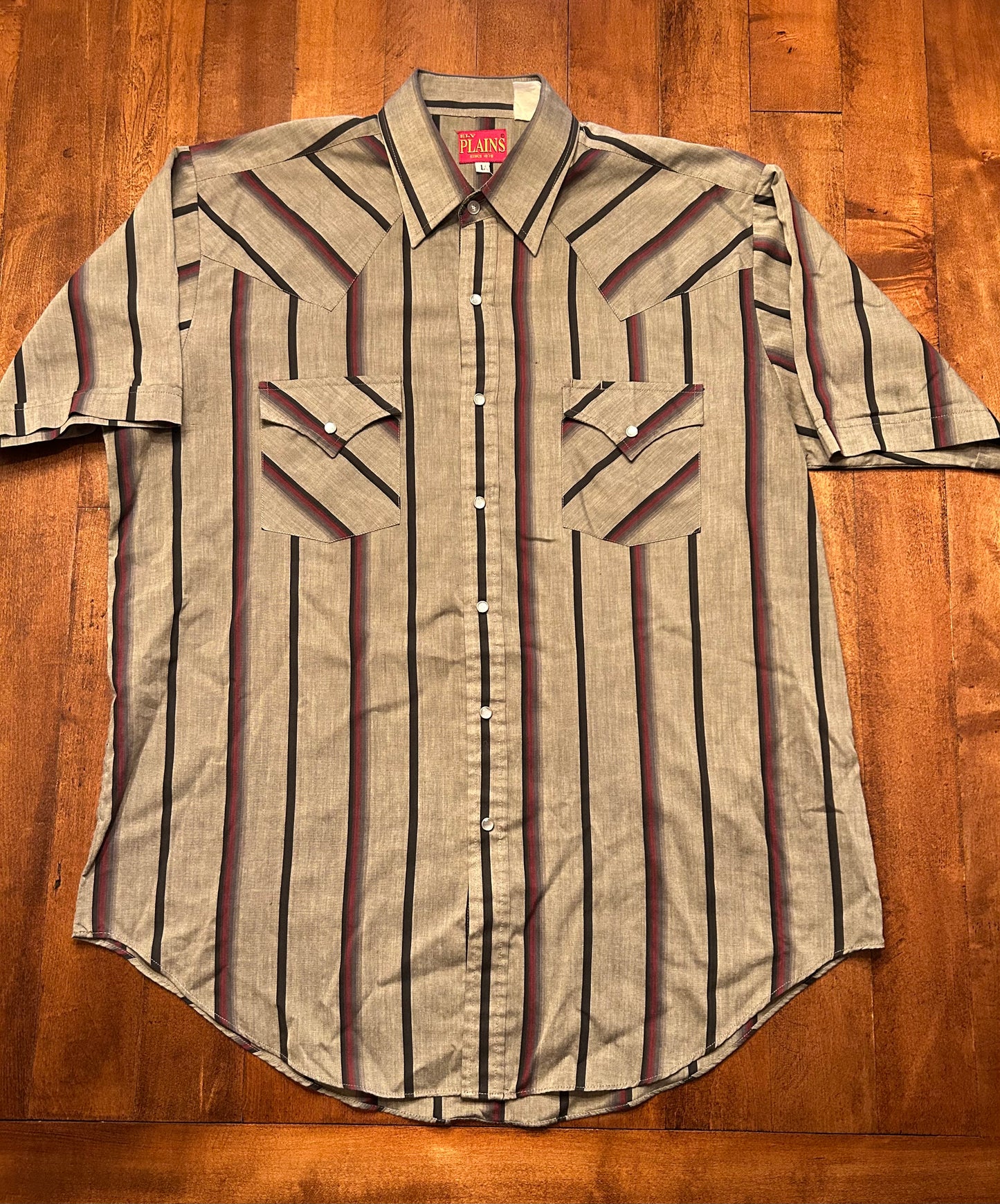 Ely Plains Short Sleeve Pearl Snap Size L