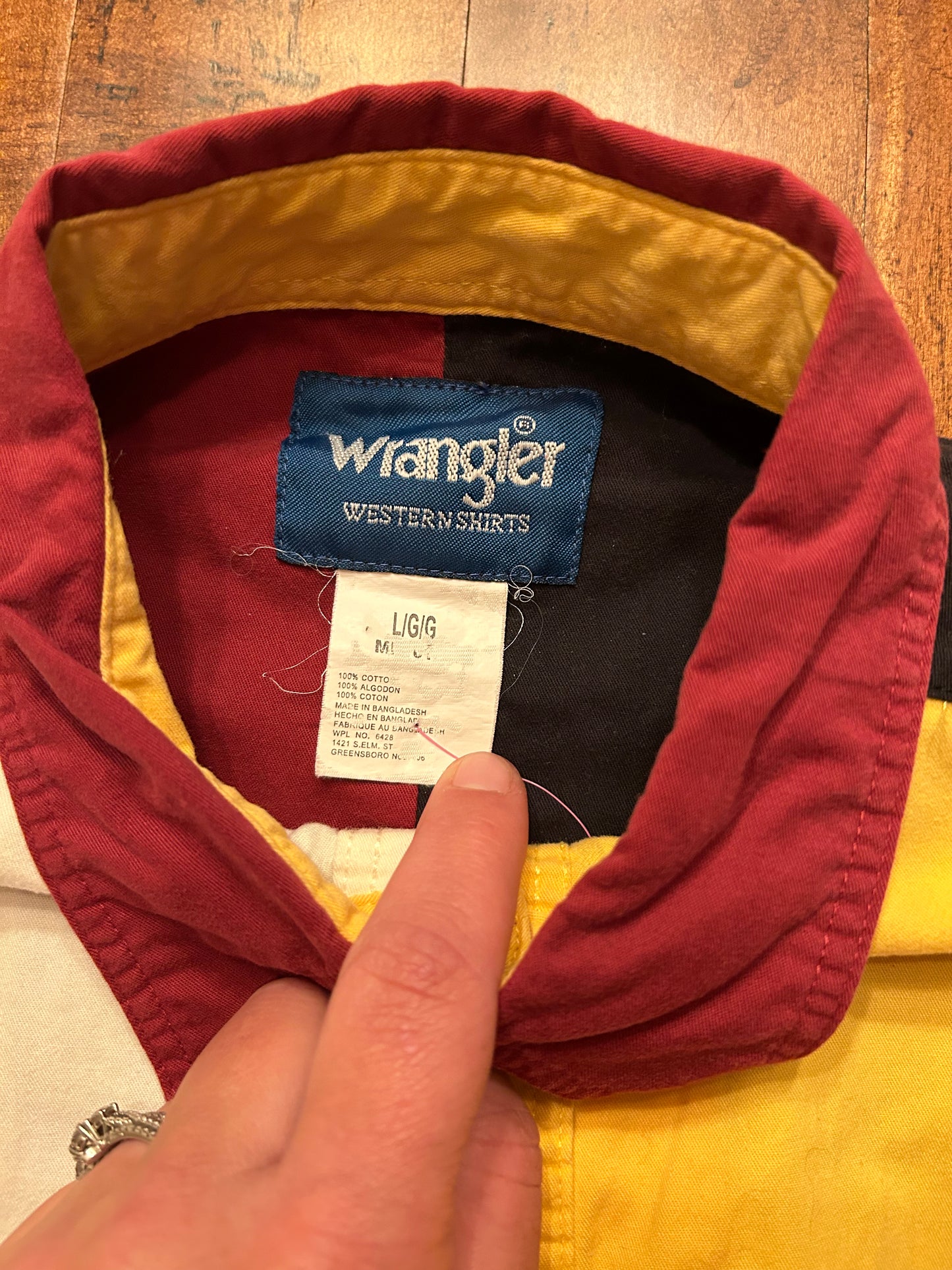 Wrangler Color Block Pearl Snap Size L