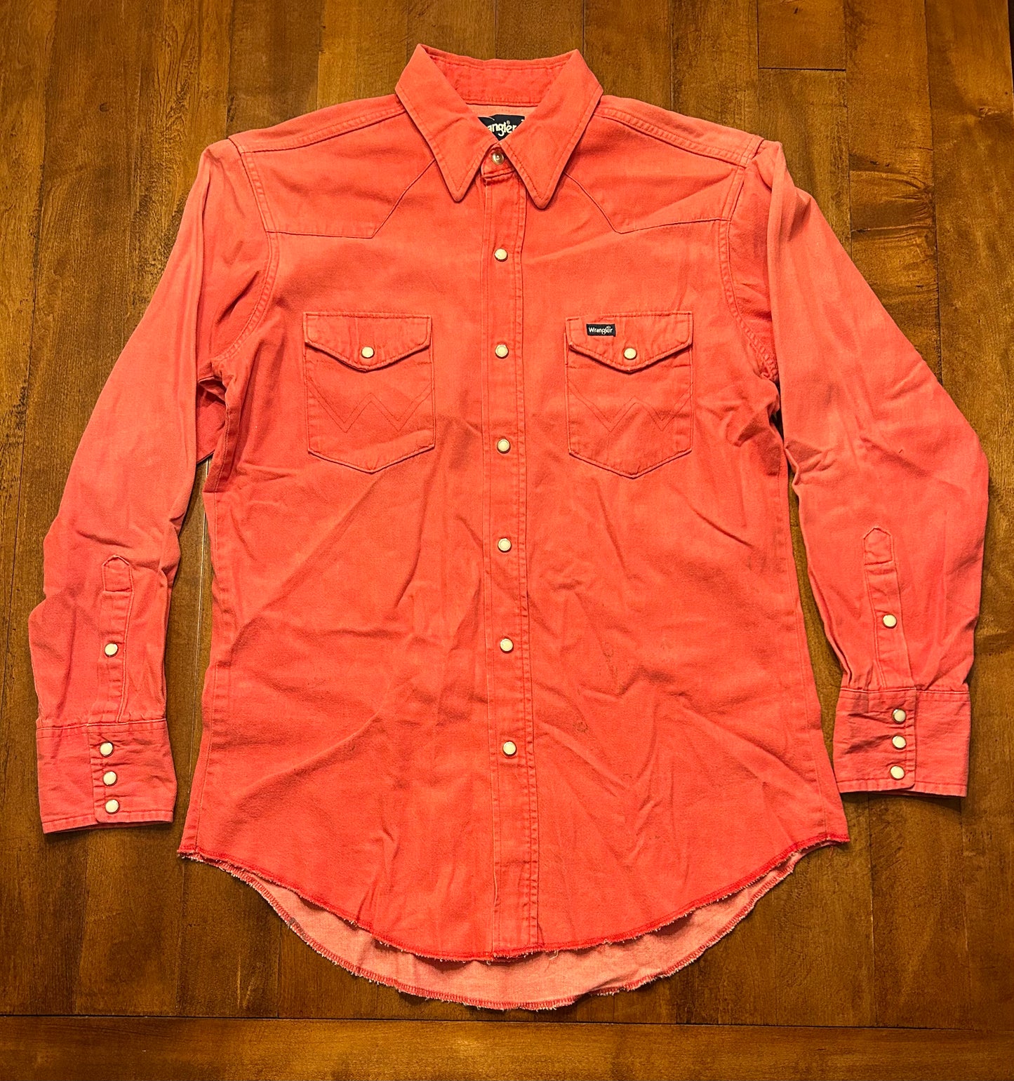 Rare Wrangler Solid Pink Brushpopper Pearl Snap Size 16-33 (L)