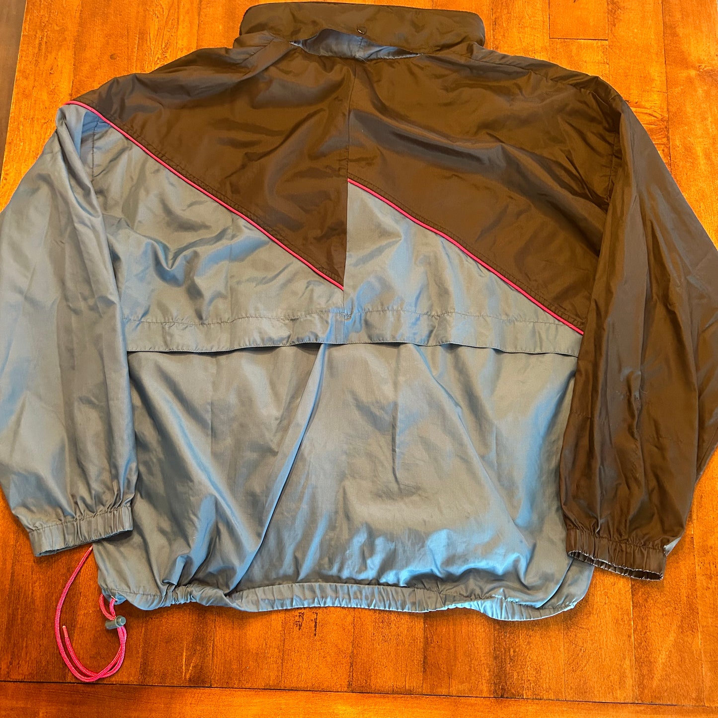 Vintage Reebok Sport Wind Breaker with Optional Hoodie Size XL