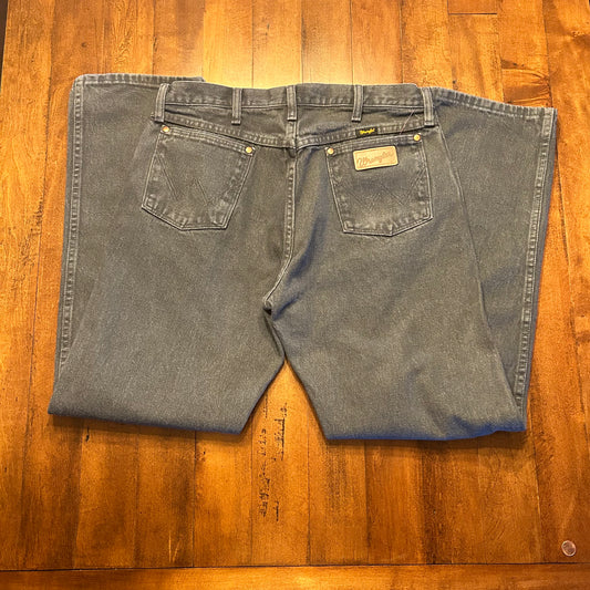 Wrangler Gray Cowboy Cut Jeans Size 34x32
