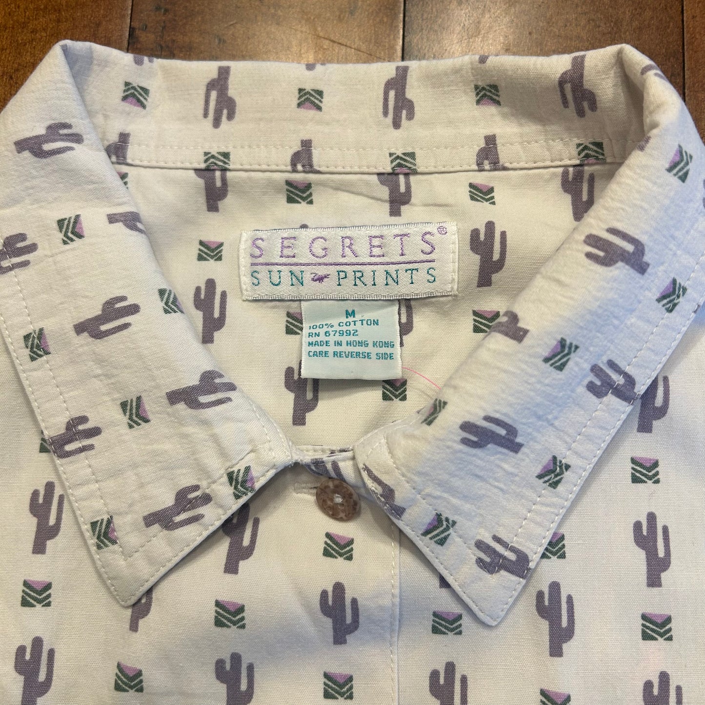 Vintage Segrets Cactus Print Button Up Size M