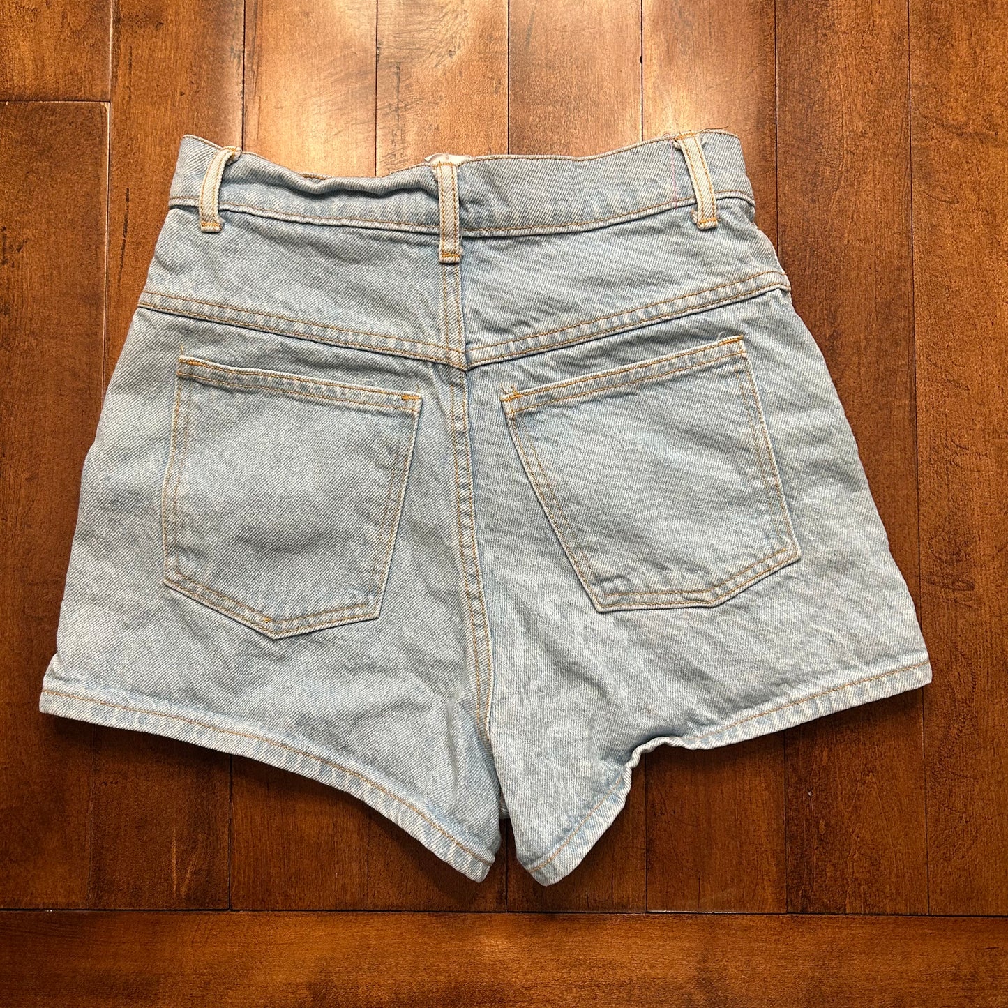 Vintage B.W.B Jean Shorts Size 27