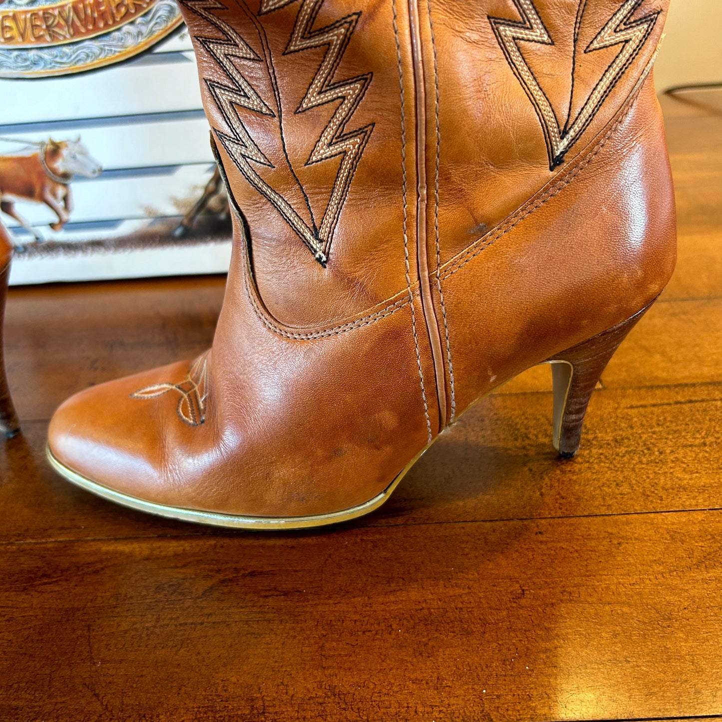 Vintage Jeenz Bootz Spike Heeled Cowgirl Boots Size 8 with Box