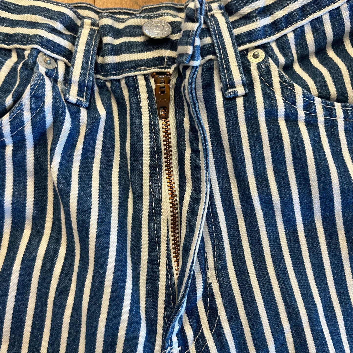 Vintage Faded Glory Pin Striped Jean Shorts Size 23