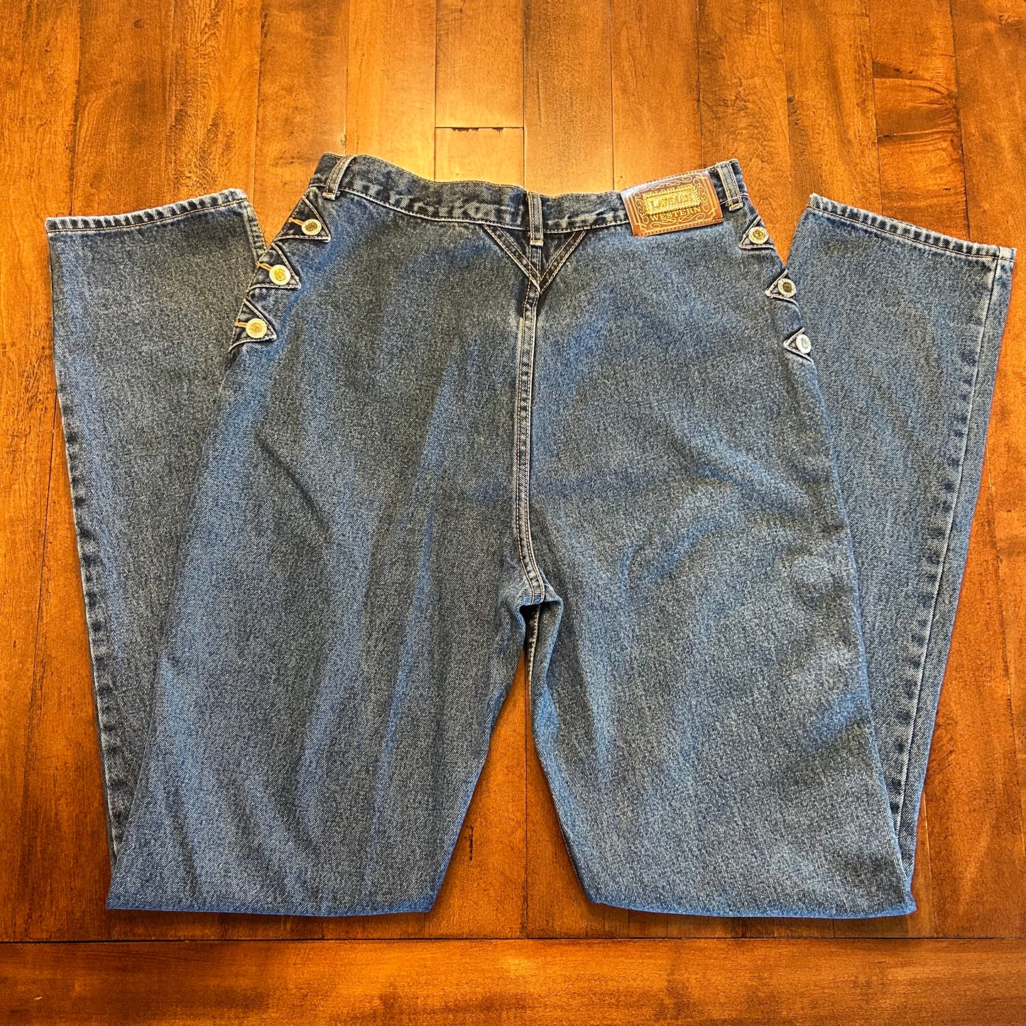 Vintage Lawman Jeans with 3 Buttons Size 32x35