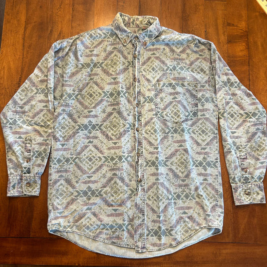 Vintage Tones by CC Sport Aztec Button Up Size M