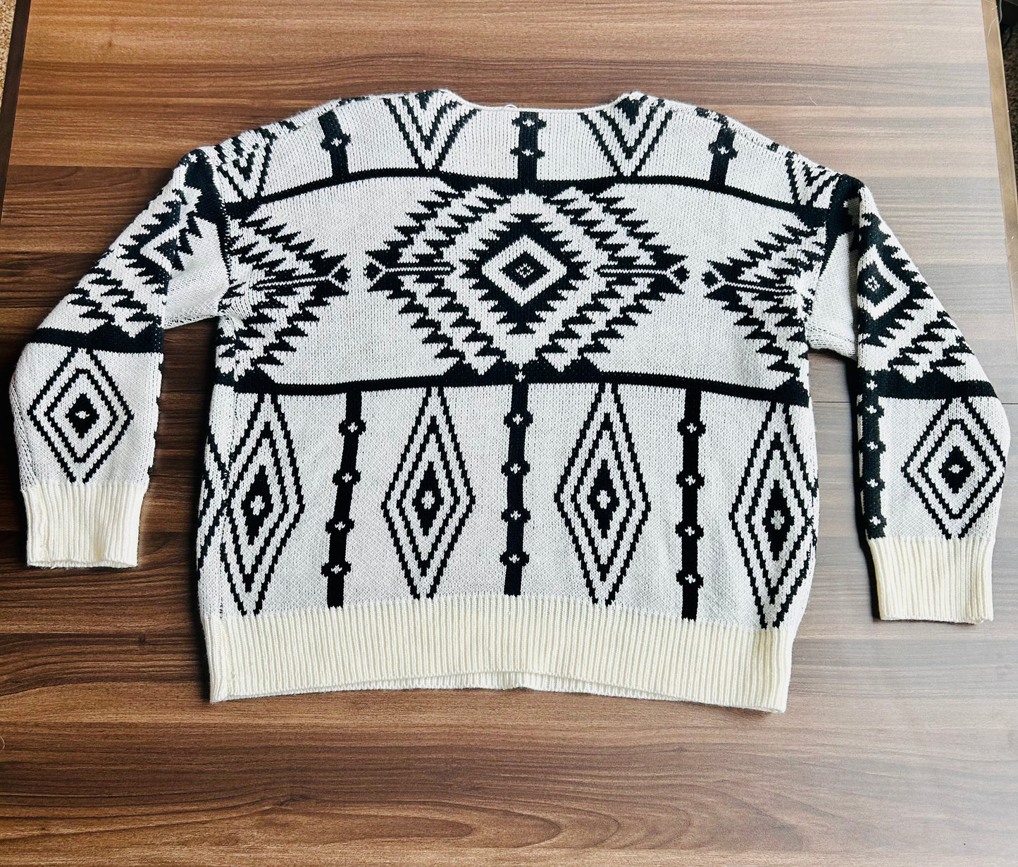 Aztec Knitted Sweater Size L